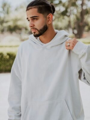 Buzo Liviano Blanco