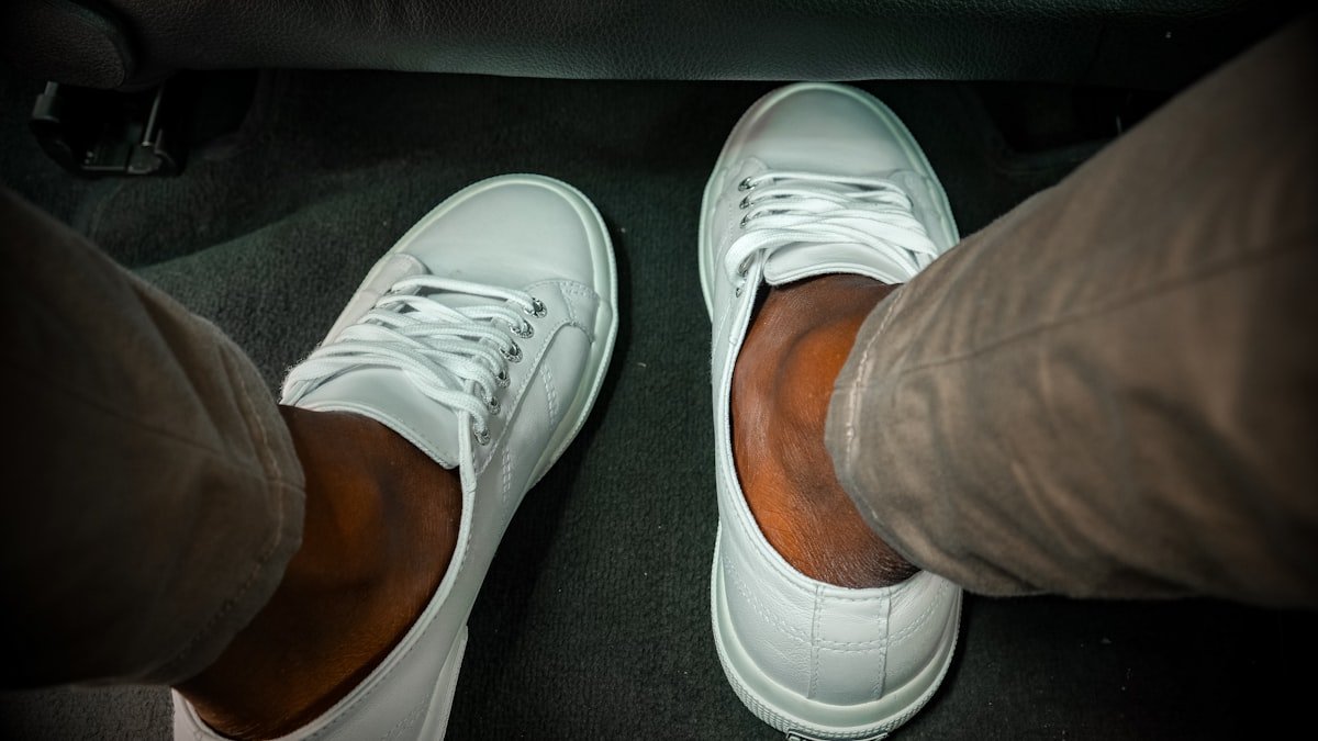 Sneaker Cuero y Gamuza